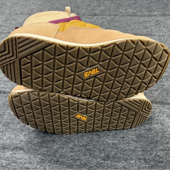 Teva Tan and Yellow Quilted High-Top Sneakers - Picture 6 of 7